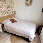 L'Escape Rue Calme - Free Parking Apartment *