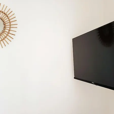 L'escape Rue Calme - Free Parking Apartmán *